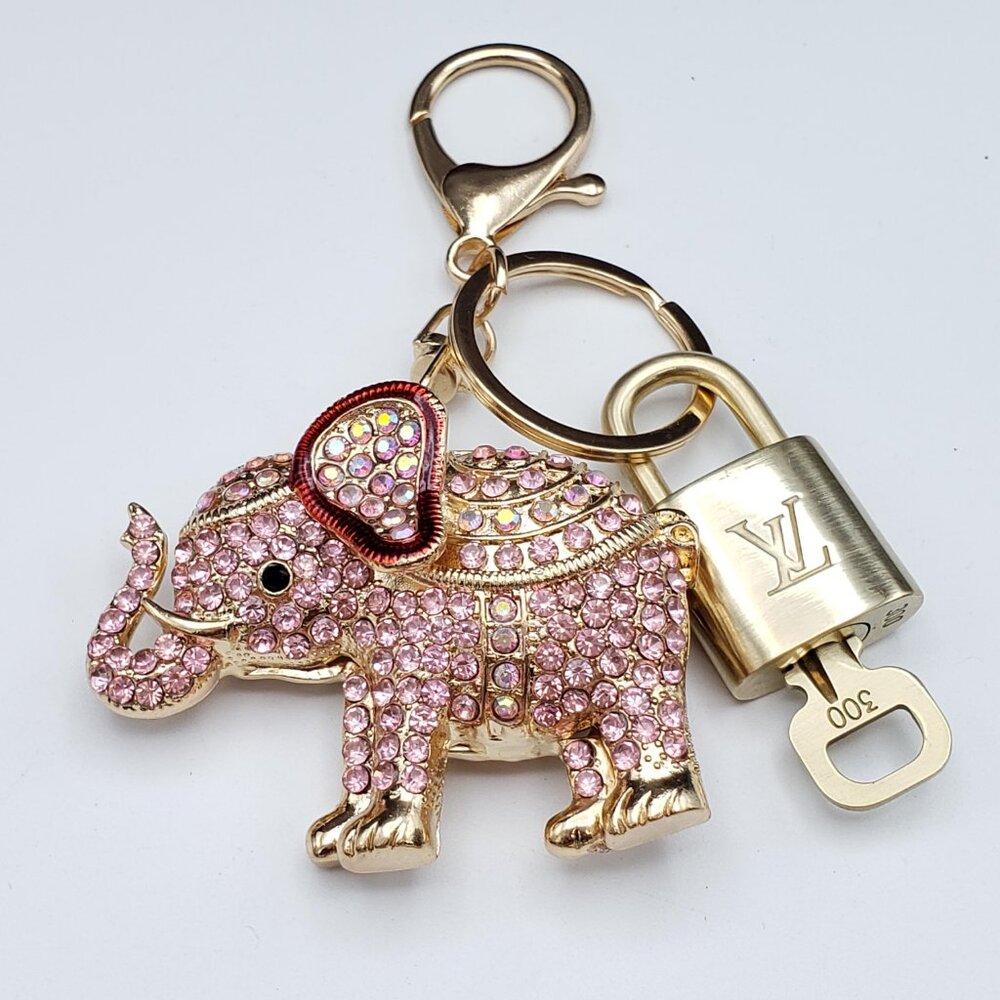Authentic Louis Vuitton Lock & Key with Unbranded Elephant Charm, Keychain - Picture 4 of 12